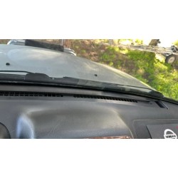 Rejilla Parabrisas Nissan Terrano II en ABS | Recambio Salpicadero 3D