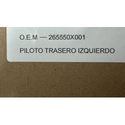 Piloto trasero izquierdo Nissan Terrano II