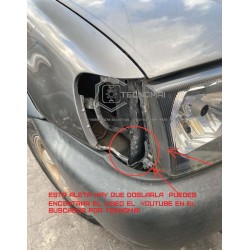 Intermitente derecho adaptado para Nissan Terrano II. Incluye conexión y portalámparas. Fácil instalación. Fabricación Tecnomai.